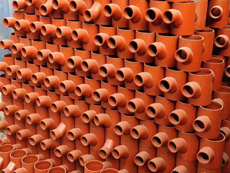 瓜州寒露时节,金利建材助您构建坚固排水系统